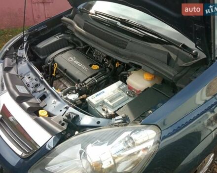 Синій Опель Зафіра, об'ємом двигуна 1.8 л та пробігом 263 тис. км за 7400 $, фото 13 на Automoto.ua