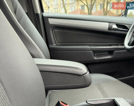 Синий Опель Зафира, объемом двигателя 1.7 л и пробегом 197 тыс. км за 8150 $, фото 34 на Automoto.ua