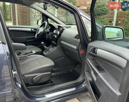 Синій Опель Зафіра, об'ємом двигуна 1.7 л та пробігом 197 тис. км за 7399 $, фото 32 на Automoto.ua