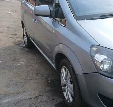 Синий Опель Зафира, объемом двигателя 1.69 л и пробегом 232 тыс. км за 6300 $, фото 1 на Automoto.ua