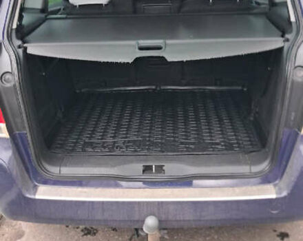 Синий Опель Зафира, объемом двигателя 1.69 л и пробегом 338 тыс. км за 7500 $, фото 4 на Automoto.ua