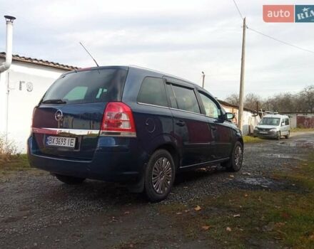 Синій Опель Зафіра, об'ємом двигуна 1.8 л та пробігом 263 тис. км за 7400 $, фото 5 на Automoto.ua