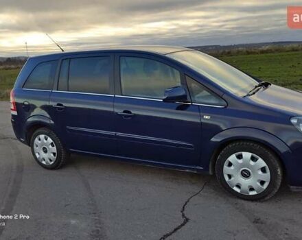 Синий Опель Зафира, объемом двигателя 1.69 л и пробегом 240 тыс. км за 6900 $, фото 8 на Automoto.ua