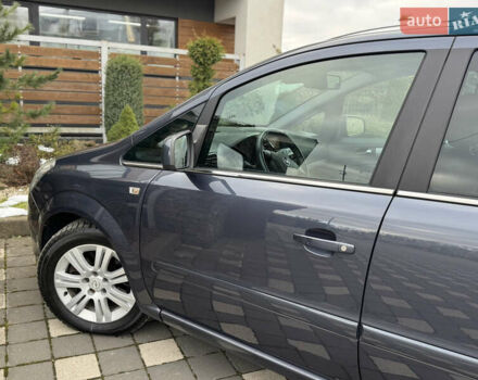 Синій Опель Зафіра, об'ємом двигуна 1.7 л та пробігом 197 тис. км за 7399 $, фото 22 на Automoto.ua