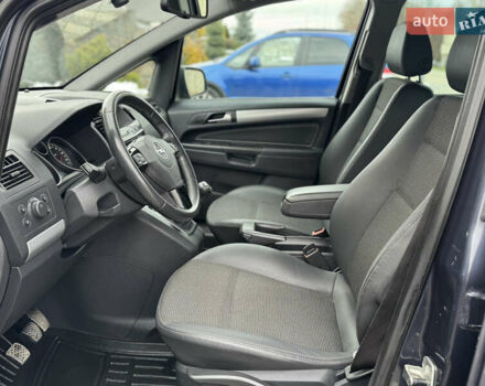 Синій Опель Зафіра, об'ємом двигуна 1.7 л та пробігом 197 тис. км за 7399 $, фото 29 на Automoto.ua