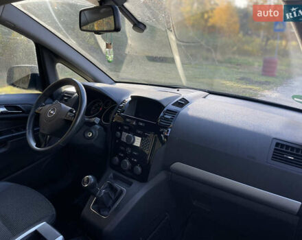 Синій Опель Зафіра, об'ємом двигуна 1.7 л та пробігом 193 тис. км за 6600 $, фото 24 на Automoto.ua