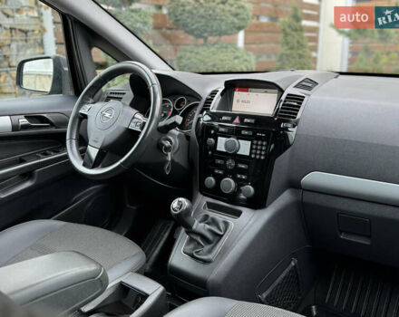 Синій Опель Зафіра, об'ємом двигуна 1.7 л та пробігом 197 тис. км за 7399 $, фото 37 на Automoto.ua