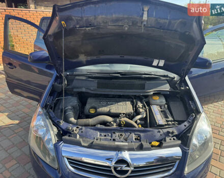 Опель Зафира 2012 в Одессе на Automoto.ua Синий Опель Зафира, объемом двигателя 0 л и пробегом 268 тыс. км за 6500 $, фото 16 на Automoto.ua