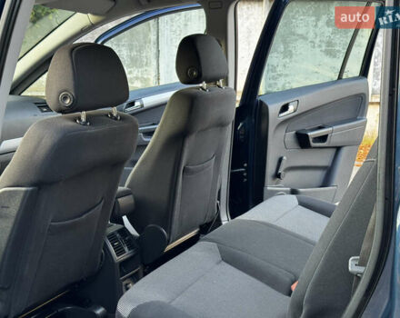 Синий Опель Зафира, объемом двигателя 1.6 л и пробегом 192 тыс. км за 7400 $, фото 11 на Automoto.ua