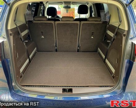 Синий Опель Зафира, объемом двигателя 1.4 л и пробегом 125 тыс. км за 9200 $, фото 8 на Automoto.ua