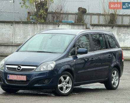 Синій Опель Зафіра, об'ємом двигуна 1.6 л та пробігом 207 тис. км за 7400 $, фото 5 на Automoto.ua