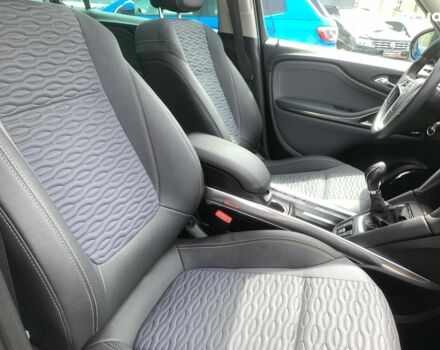 Синий Опель Зафира, объемом двигателя 1.4 л и пробегом 196 тыс. км за 10190 $, фото 32 на Automoto.ua