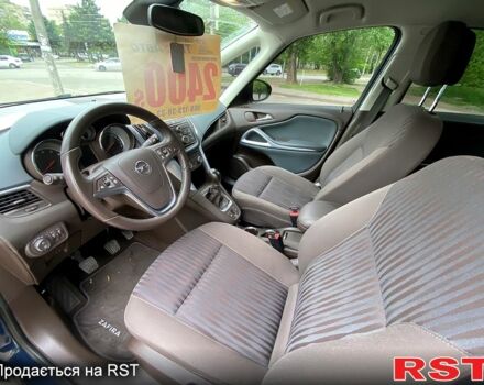 Синий Опель Зафира, объемом двигателя 1.4 л и пробегом 125 тыс. км за 9200 $, фото 5 на Automoto.ua