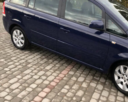 Синий Опель Зафира, объемом двигателя 1.69 л и пробегом 270 тыс. км за 7700 $, фото 2 на Automoto.ua