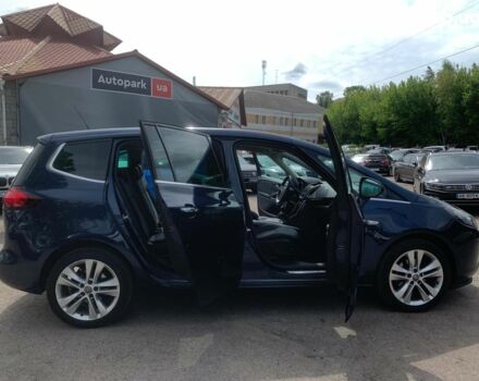 Синий Опель Зафира, объемом двигателя 1.4 л и пробегом 196 тыс. км за 10190 $, фото 12 на Automoto.ua