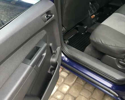 Синий Опель Зафира, объемом двигателя 1.69 л и пробегом 270 тыс. км за 7700 $, фото 21 на Automoto.ua