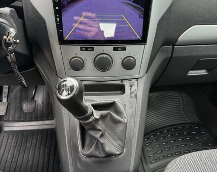 Синий Опель Зафира, объемом двигателя 1.69 л и пробегом 233 тыс. км за 7200 $, фото 22 на Automoto.ua