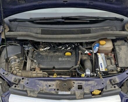 Синий Опель Зафира, объемом двигателя 1.6 л и пробегом 133 тыс. км за 8000 $, фото 8 на Automoto.ua