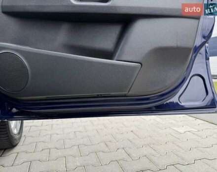 Синий Опель Зафира, объемом двигателя 1.69 л и пробегом 233 тыс. км за 7200 $, фото 19 на Automoto.ua