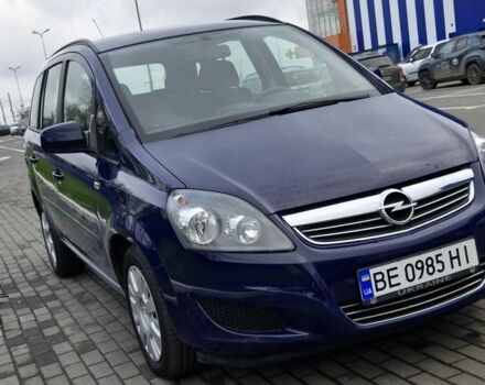 Синий Опель Зафира, объемом двигателя 1.6 л и пробегом 133 тыс. км за 8000 $, фото 2 на Automoto.ua