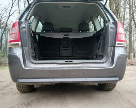 Синий Опель Зафира, объемом двигателя 2 л и пробегом 341 тыс. км за 3300 $, фото 17 на Automoto.ua