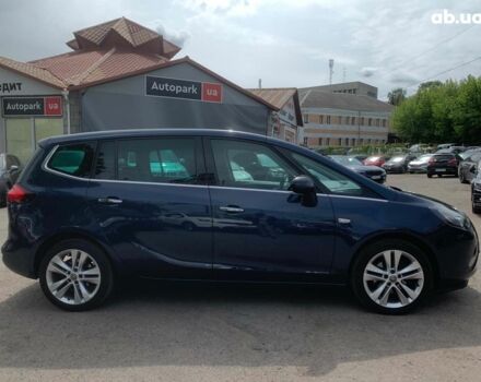 Синий Опель Зафира, объемом двигателя 1.4 л и пробегом 196 тыс. км за 10190 $, фото 3 на Automoto.ua