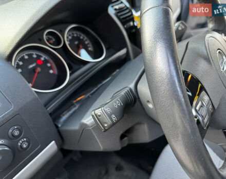 Синий Опель Зафира, объемом двигателя 1.6 л и пробегом 192 тыс. км за 7400 $, фото 10 на Automoto.ua