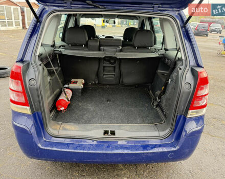 Синий Опель Зафира, объемом двигателя 1.6 л и пробегом 192 тыс. км за 7250 $, фото 9 на Automoto.ua