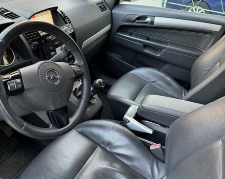 Синій Опель Зафіра, об'ємом двигуна 1.8 л та пробігом 189 тис. км за 8200 $, фото 5 на Automoto.ua