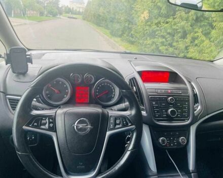 Синій Опель Зафіра, об'ємом двигуна 2 л та пробігом 240 тис. км за 7900 $, фото 11 на Automoto.ua