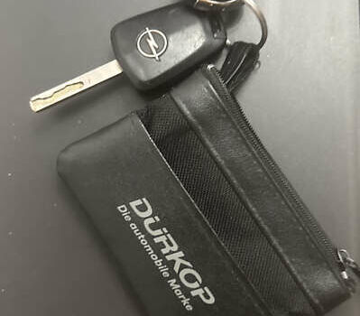 Синій Опель Зафіра, об'ємом двигуна 1.6 л та пробігом 180 тис. км за 6300 $, фото 13 на Automoto.ua