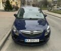Синий Опель Зафира, объемом двигателя 2 л и пробегом 260 тыс. км за 12650 $, фото 1 на Automoto.ua