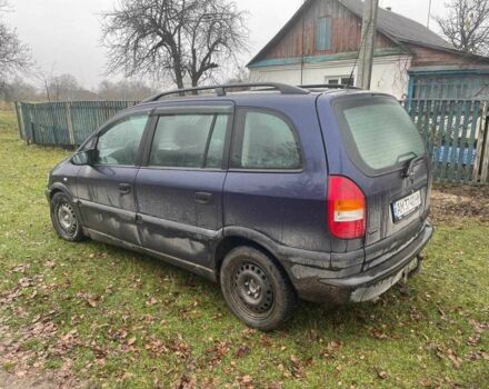 Синий Опель Зафира, объемом двигателя 1.8 л и пробегом 250 тыс. км за 1700 $, фото 3 на Automoto.ua