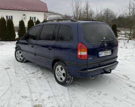 Синий Опель Зафира, объемом двигателя 2 л и пробегом 400 тыс. км за 3000 $, фото 7 на Automoto.ua