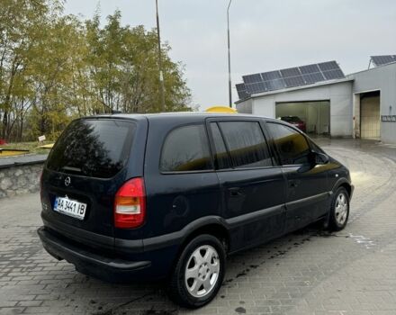 Синий Опель Зафира, объемом двигателя 0 л и пробегом 240 тыс. км за 1900 $, фото 2 на Automoto.ua