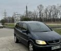 Синий Опель Зафира, объемом двигателя 0 л и пробегом 240 тыс. км за 1900 $, фото 4 на Automoto.ua
