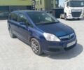 Синий Опель Зафира, объемом двигателя 1.8 л и пробегом 300 тыс. км за 3800 $, фото 1 на Automoto.ua