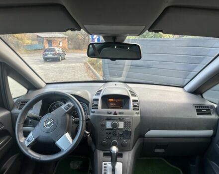 Синий Опель Зафира, объемом двигателя 1.9 л и пробегом 460 тыс. км за 5200 $, фото 6 на Automoto.ua