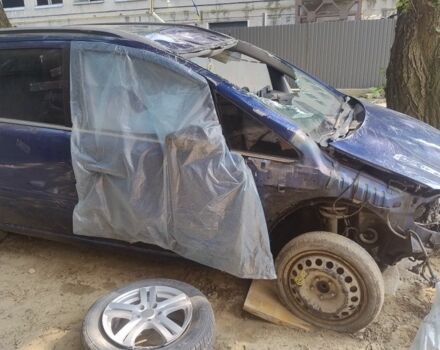 Синій Опель Зафіра, об'ємом двигуна 2 л та пробігом 275 тис. км за 1500 $, фото 4 на Automoto.ua