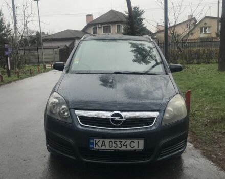 Синий Опель Зафира, объемом двигателя 1.9 л и пробегом 395 тыс. км за 4700 $, фото 4 на Automoto.ua