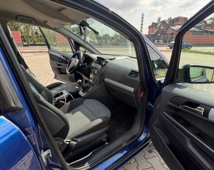 Синий Опель Зафира, объемом двигателя 0 л и пробегом 240 тыс. км за 5250 $, фото 6 на Automoto.ua