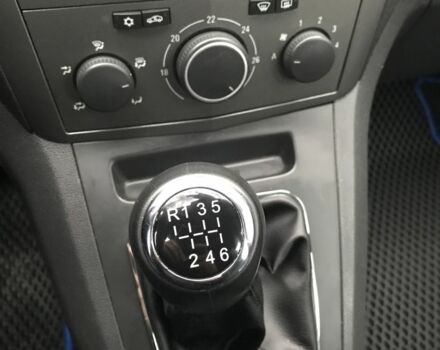 Синий Опель Зафира, объемом двигателя 1.9 л и пробегом 395 тыс. км за 4700 $, фото 7 на Automoto.ua