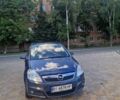 Синий Опель Зафира, объемом двигателя 1.6 л и пробегом 260 тыс. км за 5000 $, фото 1 на Automoto.ua