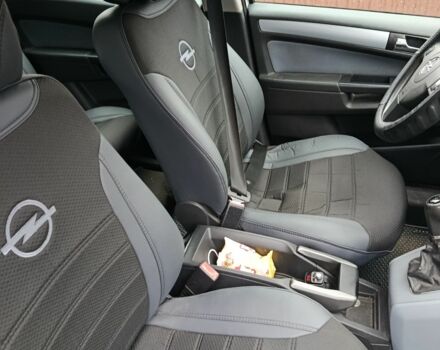 Синий Опель Зафира, объемом двигателя 0 л и пробегом 198 тыс. км за 6100 $, фото 3 на Automoto.ua