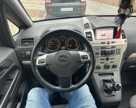 Синий Опель Зафира, объемом двигателя 1.6 л и пробегом 248 тыс. км за 5899 $, фото 7 на Automoto.ua