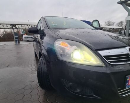 Синий Опель Зафира, объемом двигателя 1.8 л и пробегом 196 тыс. км за 7200 $, фото 6 на Automoto.ua