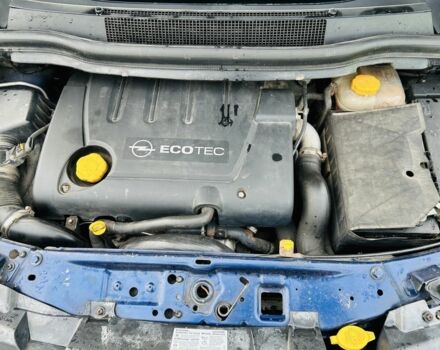 Синий Опель Зафира, объемом двигателя 1.9 л и пробегом 230 тыс. км за 7500 $, фото 6 на Automoto.ua