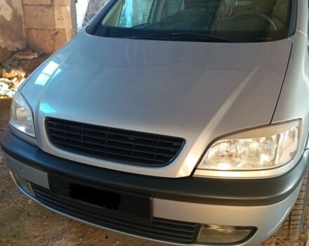 Синий Опель Зафира, объемом двигателя 1.8 л и пробегом 300 тыс. км за 2800 $, фото 1 на Automoto.ua