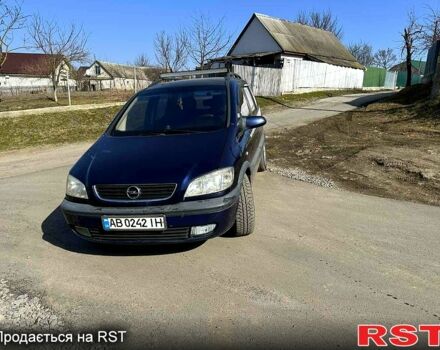 Синий Опель Зафира, объемом двигателя 1.8 л и пробегом 324 тыс. км за 3400 $, фото 1 на Automoto.ua