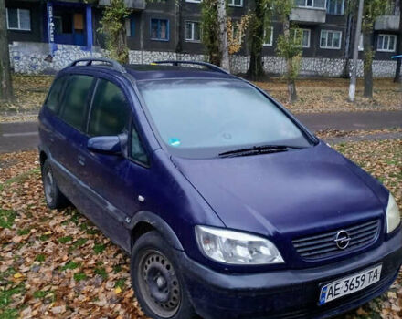 Синий Опель Зафира, объемом двигателя 1.6 л и пробегом 355 тыс. км за 3000 $, фото 1 на Automoto.ua